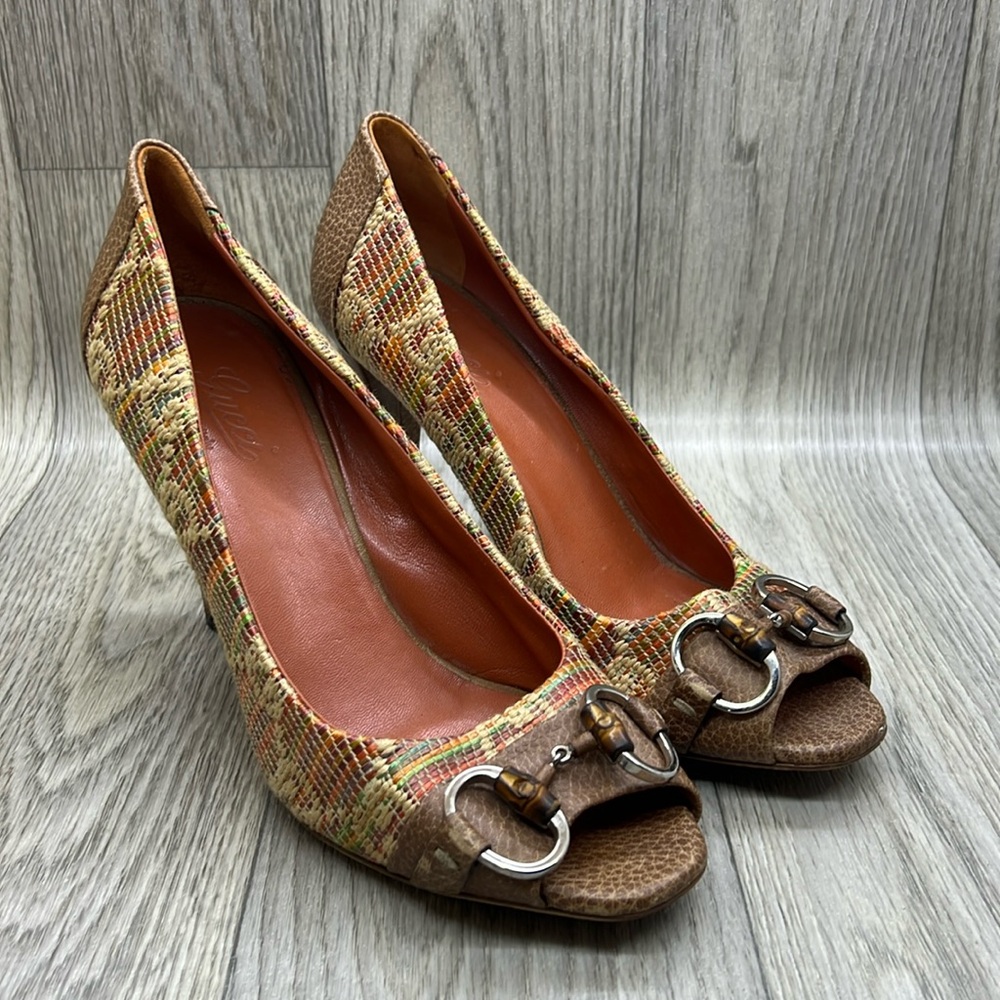 Gucci Raffia Peep-Toe Heels - Picture 1 of 13
